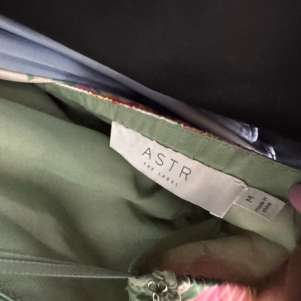 ASTR Giova Dress - Picture 5 of 5